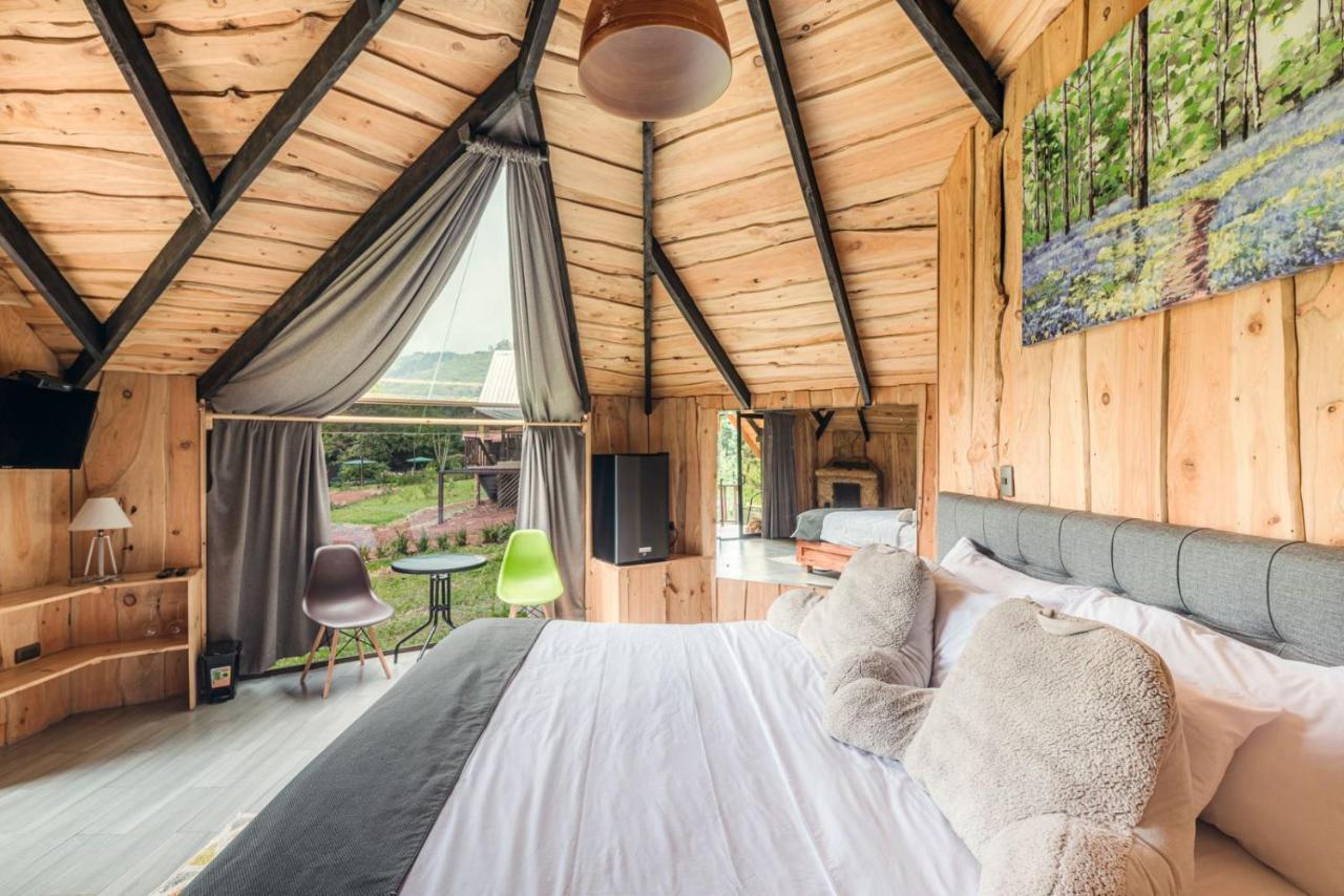 Hotel & Spa Escondite De La Montana Sabana Redonda Kültér fotó