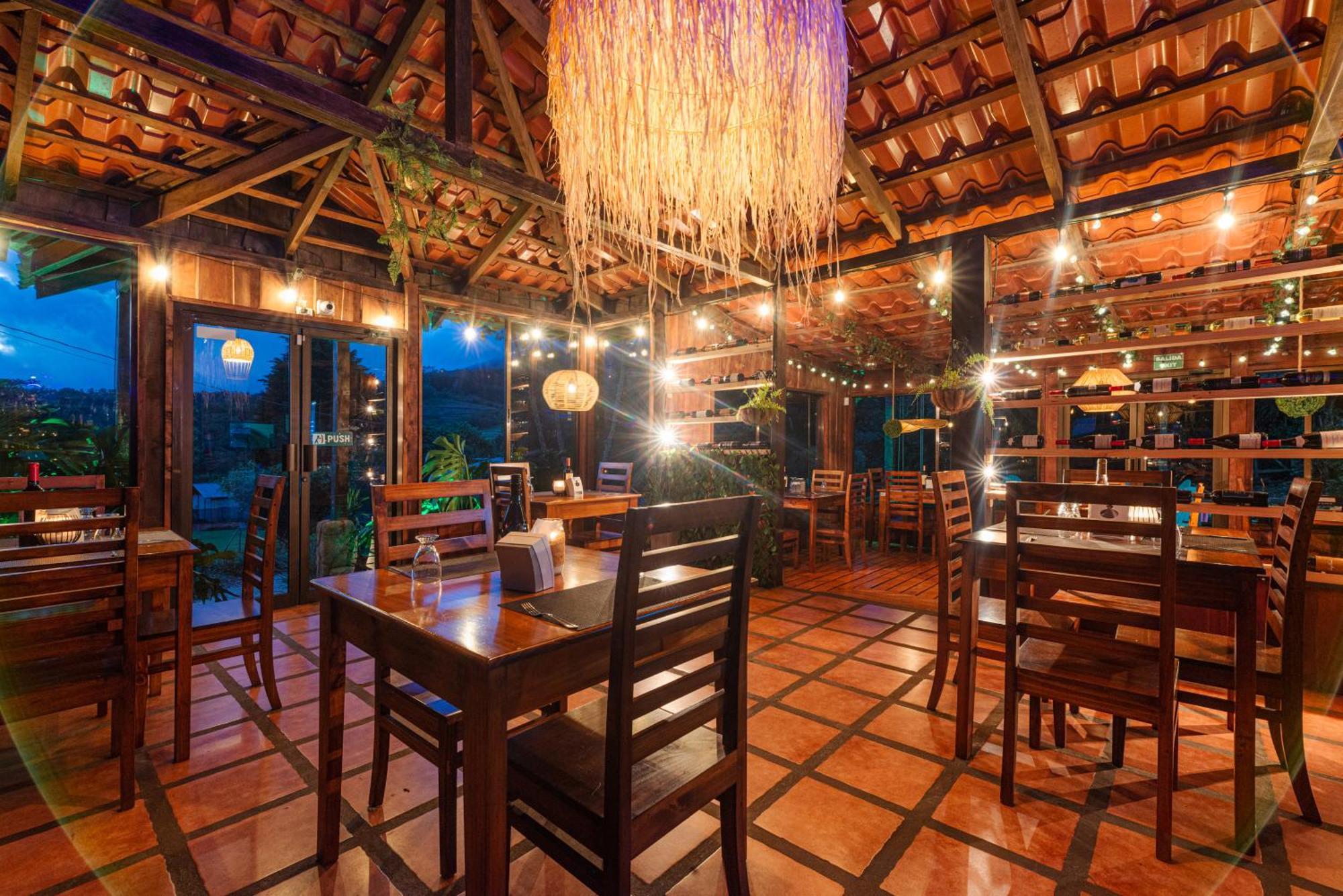 Hotel & Spa Escondite De La Montana Sabana Redonda Kültér fotó