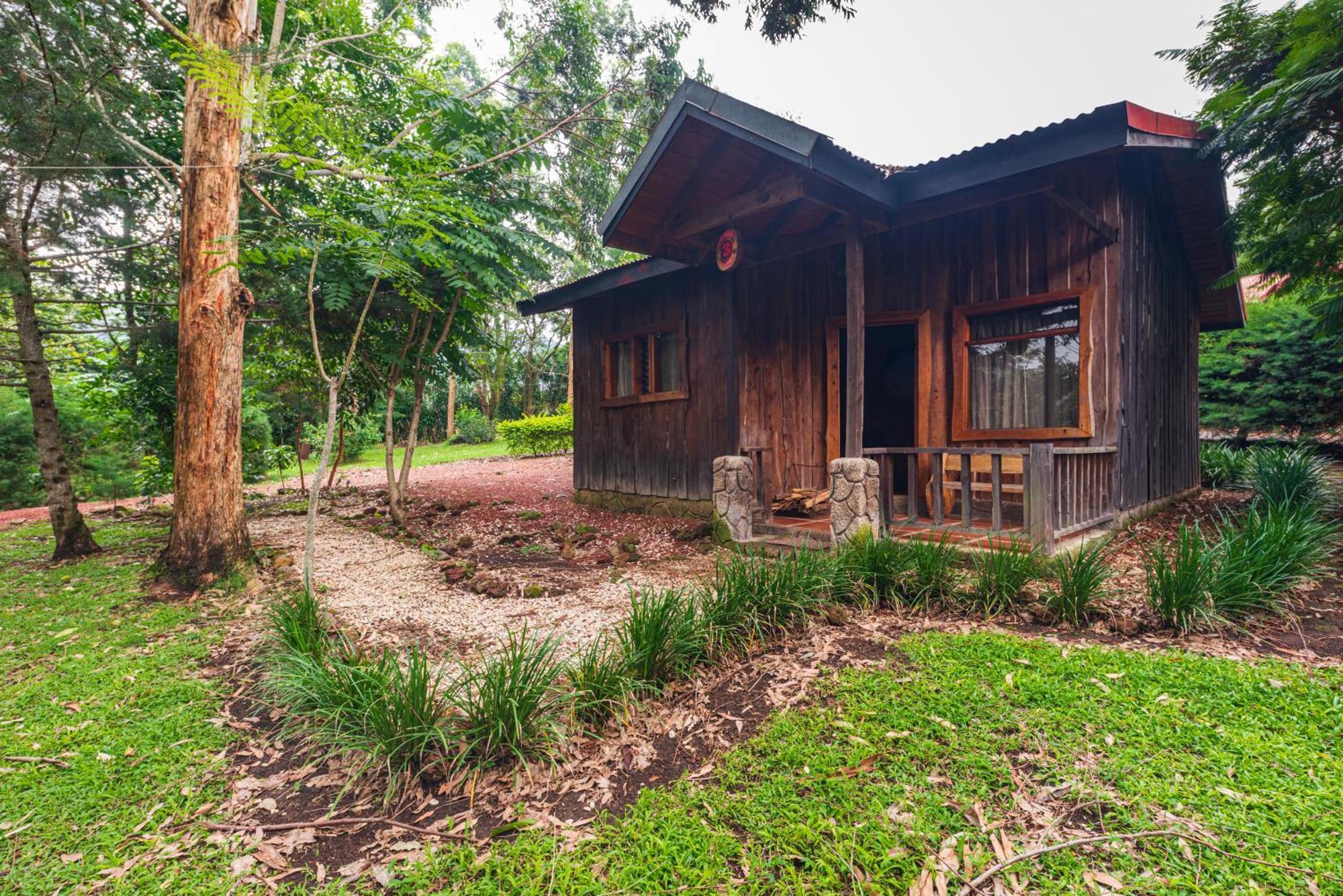 Hotel & Spa Escondite De La Montana Sabana Redonda Kültér fotó