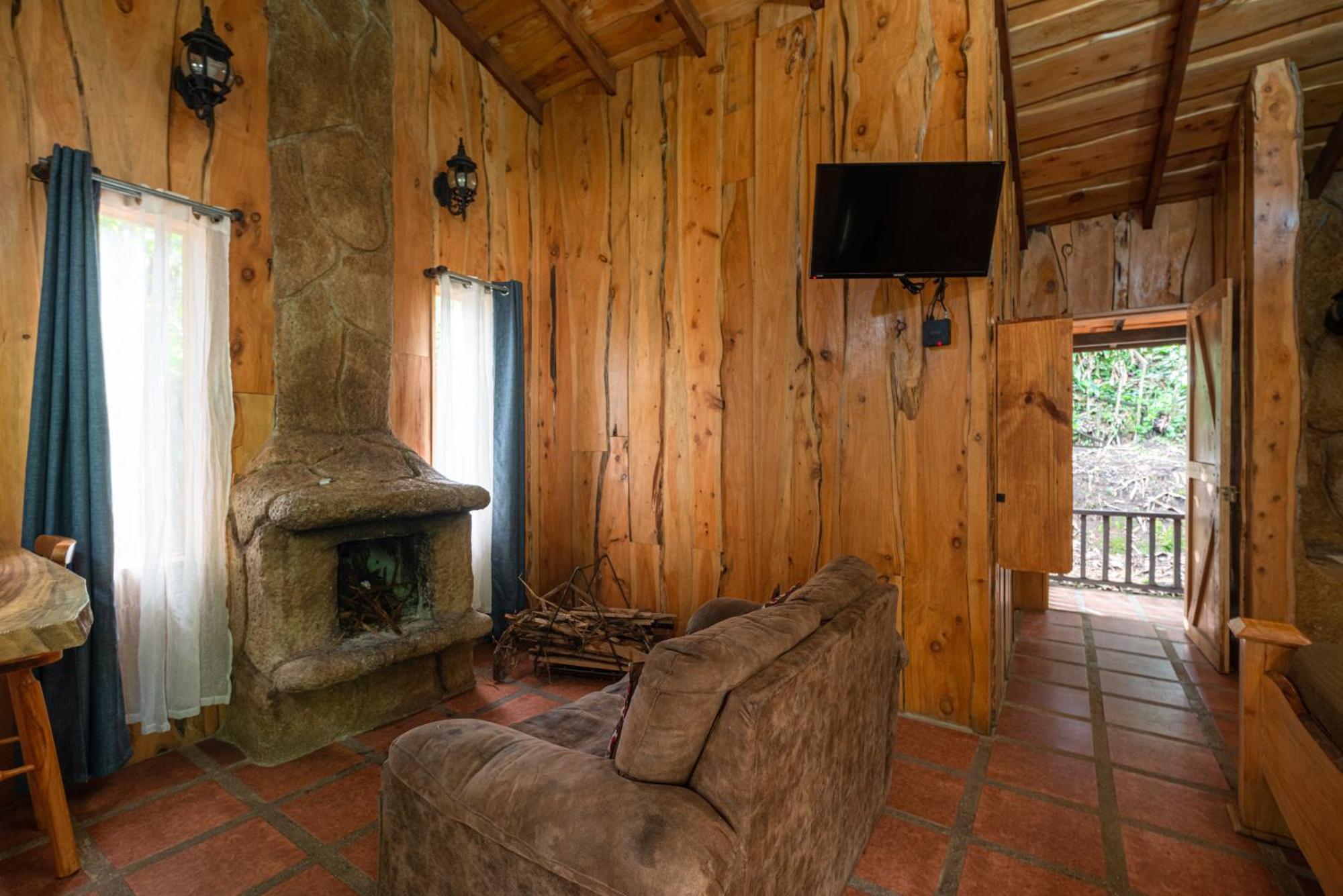 Hotel & Spa Escondite De La Montana Sabana Redonda Kültér fotó